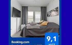 Laadukas kalustettu yksiö Logomolla 1-2hlö